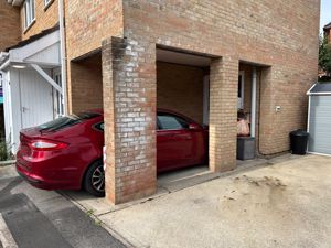 Photo 32- click for photo gallery